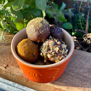 Rawsome protein balls